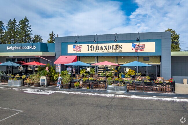 19 Handles Pub and Grill serves up local micro-brews, and tasty meals in Fulton-El Camino.