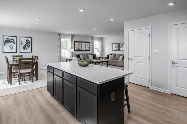 330 Pointers Dr unit 36142209, West Point, VA 23181 - photo 5