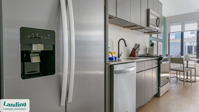 318 W Corporation St unit 1-321, Durham, NC 27701 - photo 6