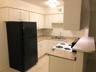 4711 Convaire Ave Unit 2, Las Vegas, NV 89115