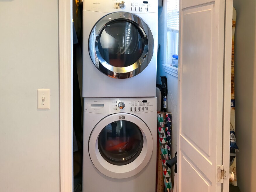 12 Montfern Ave unit 2R, Brighton, MA 02135 - photo 1