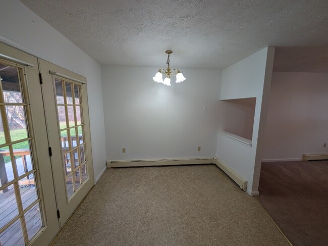 1008 8th Ave unit B, Duncansville, PA 16635 - photo 6
