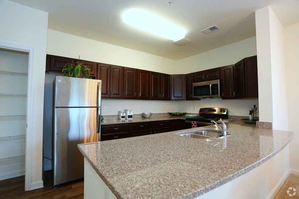 RiverWatch Apartments