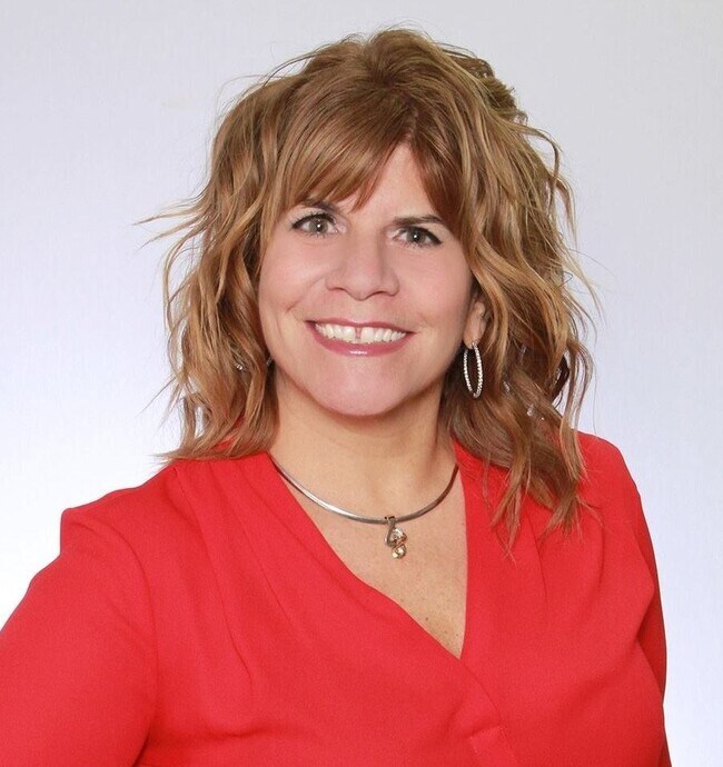 Lisa Van Dootingh
