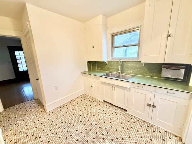 1208 19th St NW, Canton, OH 44709 - photo 2
