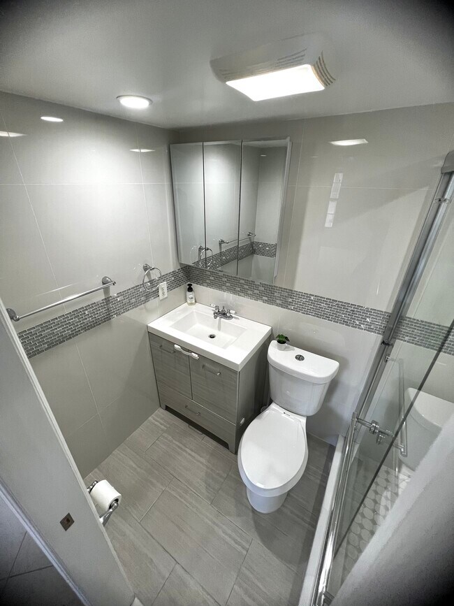 7610 Stirling Rd Unit E203, Hollywood, FL 33024