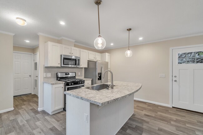 21 Arbor St, St. Cloud, MN 56301 - photo 7