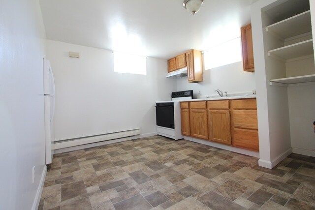 1040 N 26th St unit 1040.5 N 26th St, Billings, MT 59101 - photo 3