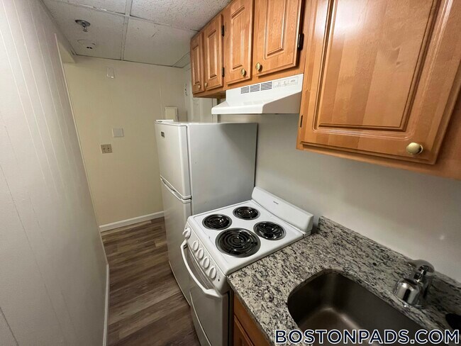 62 Boylston St unit 412A, Boston, MA 02116 - photo 2