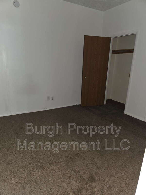 534 Fallowfield Ave unit 2, Charleroi, PA 15022 - photo 3