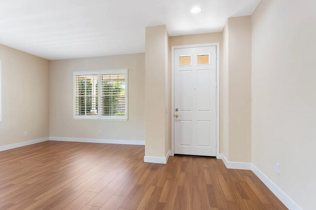 25617 Henley Way, Stevenson Ranch, CA 91381 - photo 4