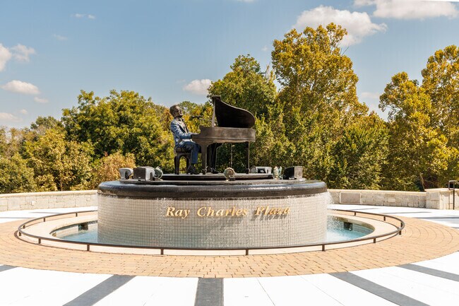 The Ray Charles Park offers a continuous musical tribute to the local legend.