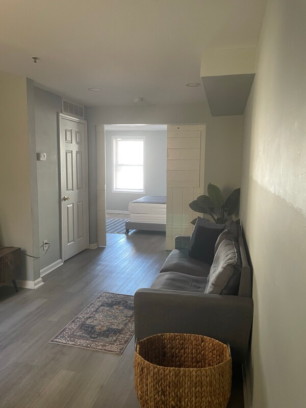 1037 W Baltimore St unit C, Baltimore, MD 21223 - photo 1