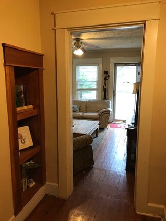 210 E Vermilya Ave, Bloomington, IN 47401