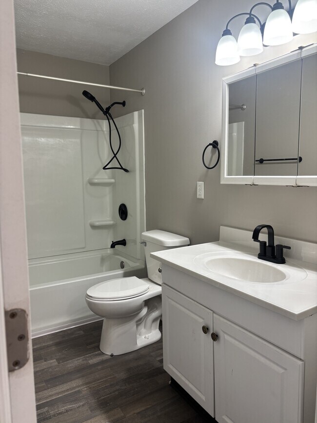 Dillsboro Townhomes, Dillsboro, IN 47018 - photo 4