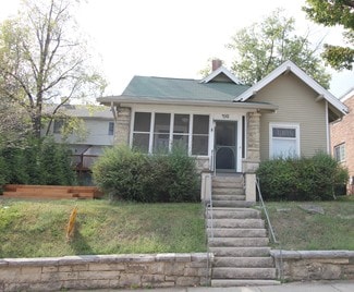 430 S Henderson St, Bloomington, IN 47401