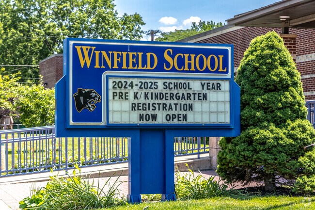 Winfield Elemantary School houses the Middle School as well in Winfield Park, NJ.