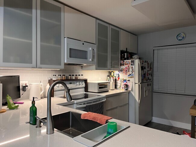 4699 Lucerne Lakes Blvd E unit 101, Lake Worth, FL 33467 - photo 7