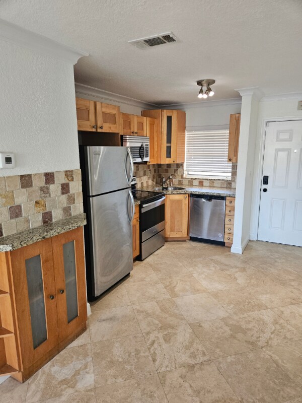 422 Lakeside Dr unit 239, Margate, FL 33063 - photo 1