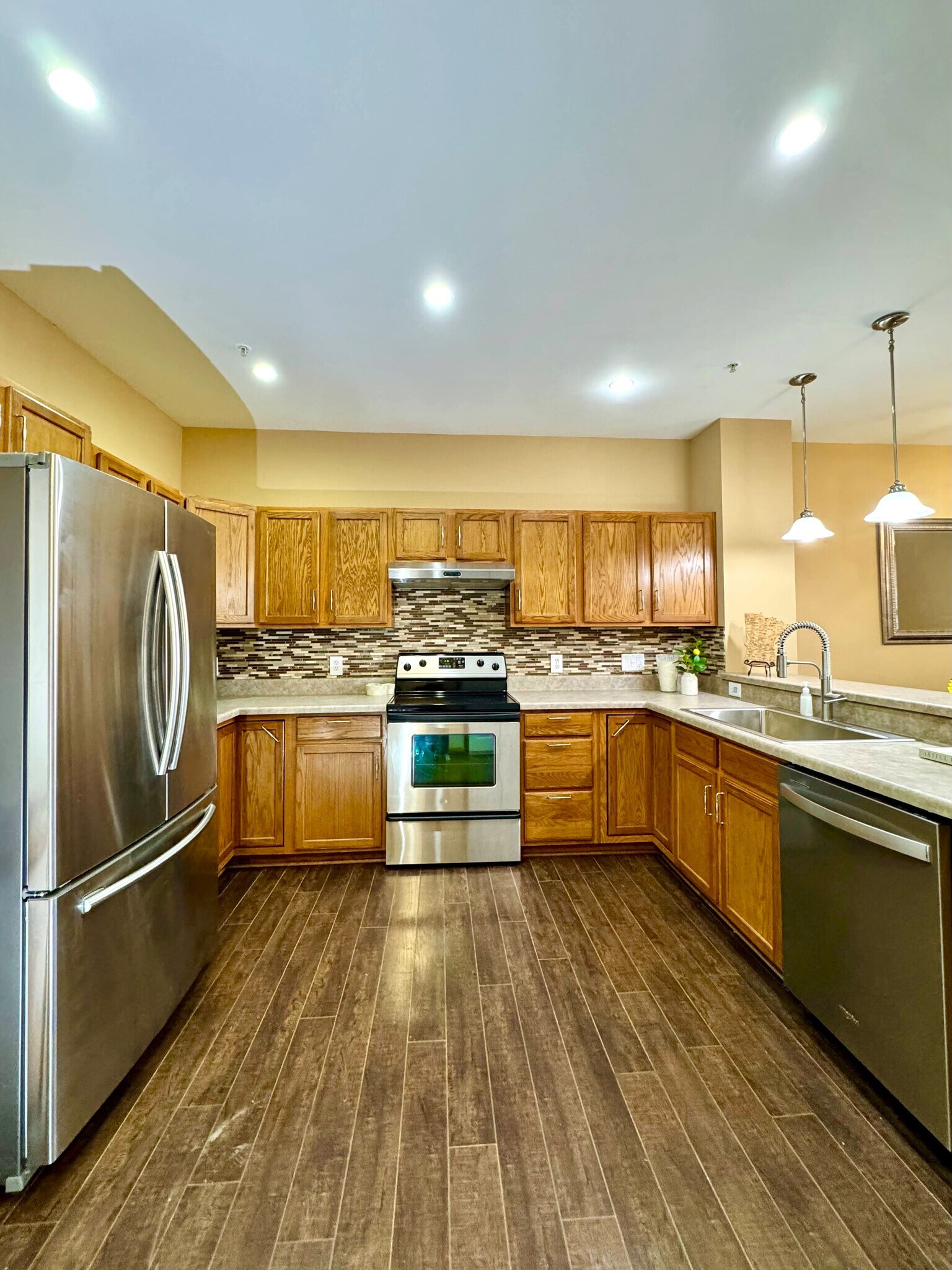 6819 Narcissus Ln N, Osseo, MN 55311 - photo 1