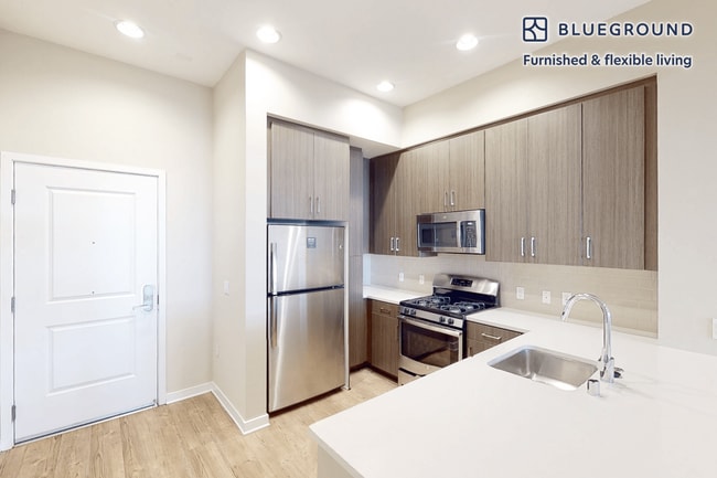 2777 Alton Pkwy unit FL1-ID10099A, Irvine, CA 92606 - photo 6