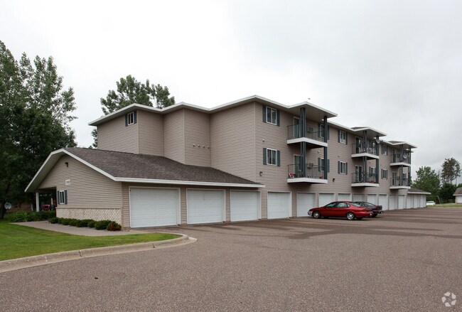 Gray's Landing - Section 42 income guidelines apply, Hudson, WI 54016 - photo 4