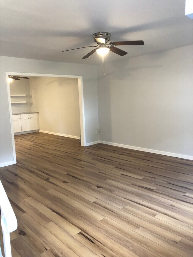 16 Crestmont Dr unit A, Somers Point, NJ 08244 - photo 3