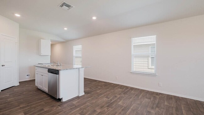 9338 S Saguaro Dr, Apache Junction, AZ 85120 - photo 2