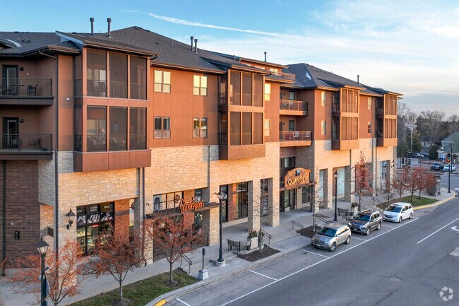 Quayside Wayzata, Wayzata, MN 55391 - photo 5