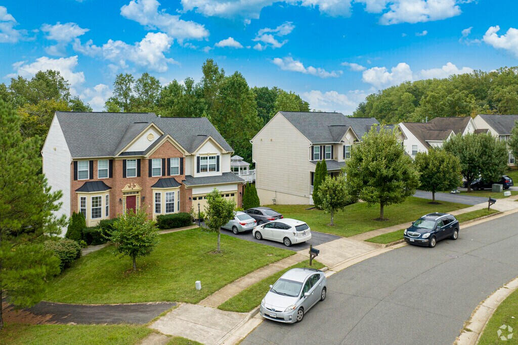 About Darbydale Schools, Demographics, Things to Do