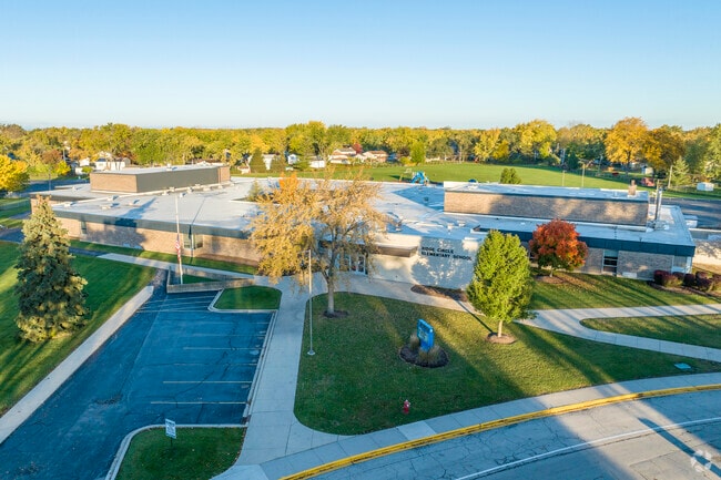 Educational opportunities abound at Woodland Heights' Ridge Circle Elementary.