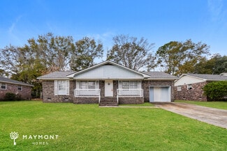 111 Cornell Dr, Ladson, SC 29456