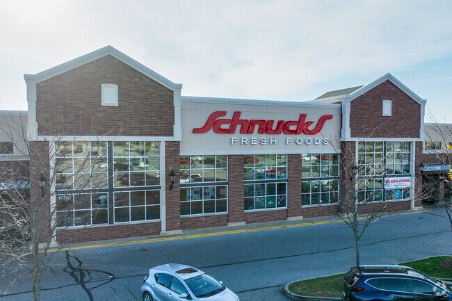 Schnucks grocery store is a short drive outside Portage Des Sioux.