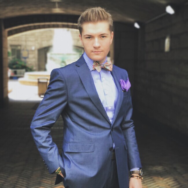 Agent Photo