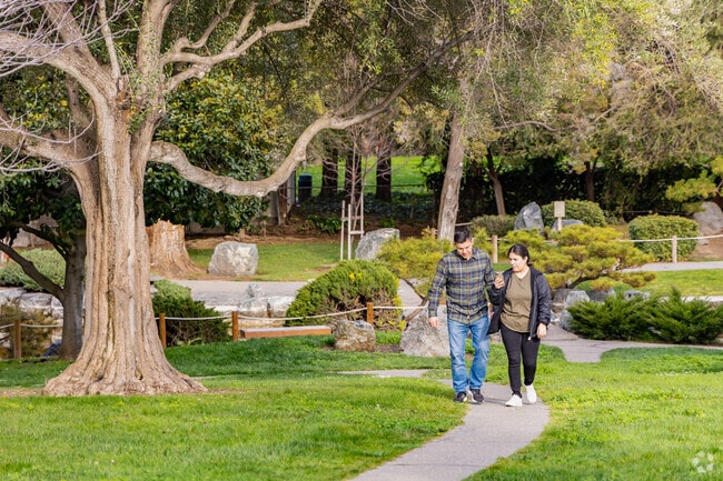 Kelly Park offers Kennedy residents a serene space for relaxing walks in nature.