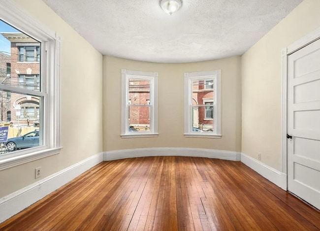 10 Royal St unit 1, Allston, MA 02134 - photo 4