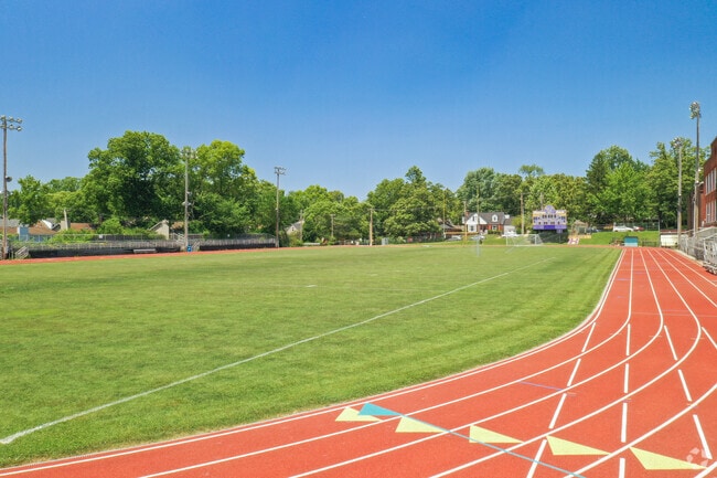 Brentwood High School has many sports programs for students.