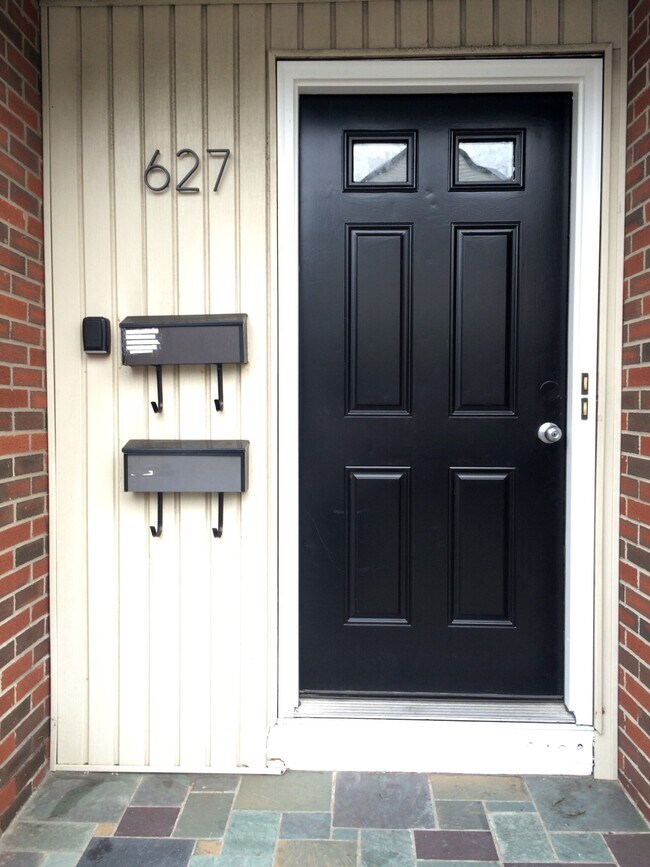 627 Beach St unit 2R, Revere, MA 02151 - photo 7