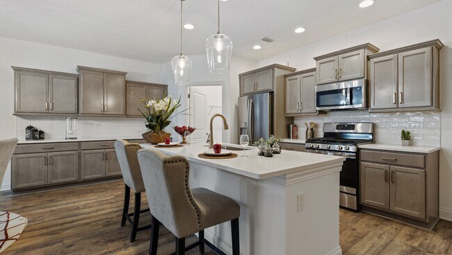 14860 E Keenan Cir, Westfield, IN 46074 - photo 4