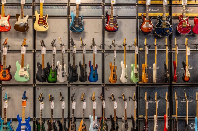 Choose your new instrument of rock at Guitar Center in Prospect Heights.