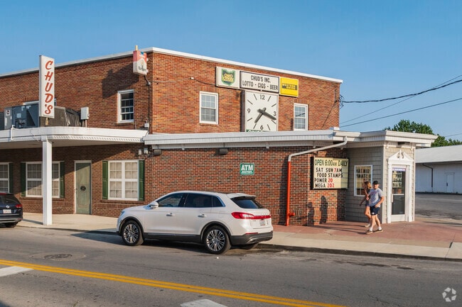 Fremont is full of locally owned businesses including Chud's Market & Grill, which is a very popular spot any day of the week.