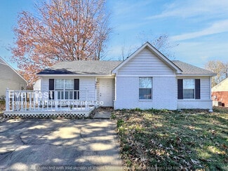 7065 Village Ln, Olive Branch, MS 38654