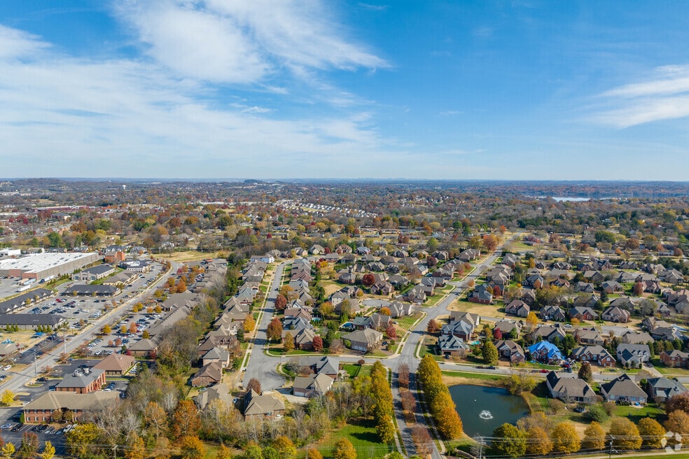 Hendersonville_1001832_CL_081525_V1