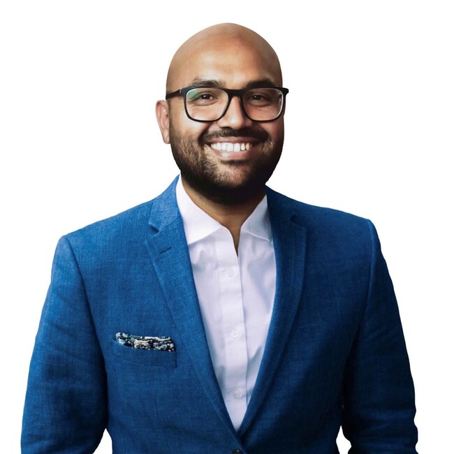 Agent Photo