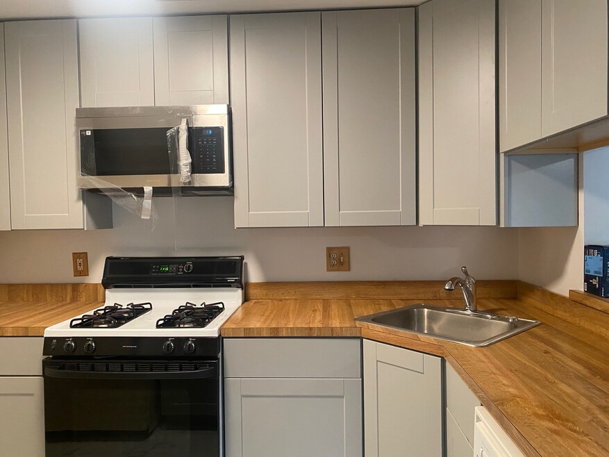 1903 Jefferson Ct unit 1903 Jefferson Court, North Wales, PA 19454 - photo 1