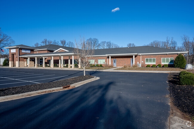 Tri-City Christian Academy has a student-teacher ratio of 16 to 1.
