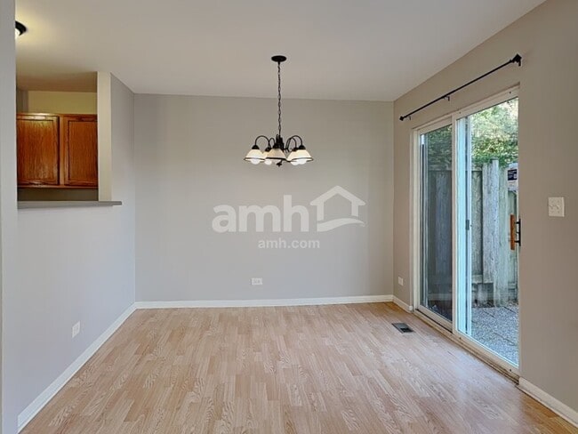 2797 Sorrel Row, Lake In the Hills, IL 60156 - photo 7