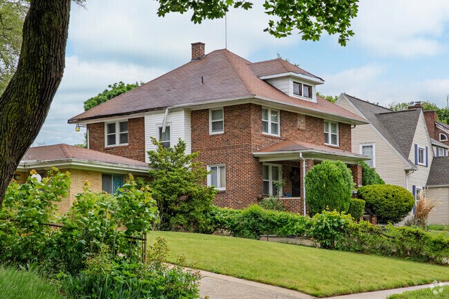 Some of the Foursquare homes in Metawanne Hills have seen recent renovations.