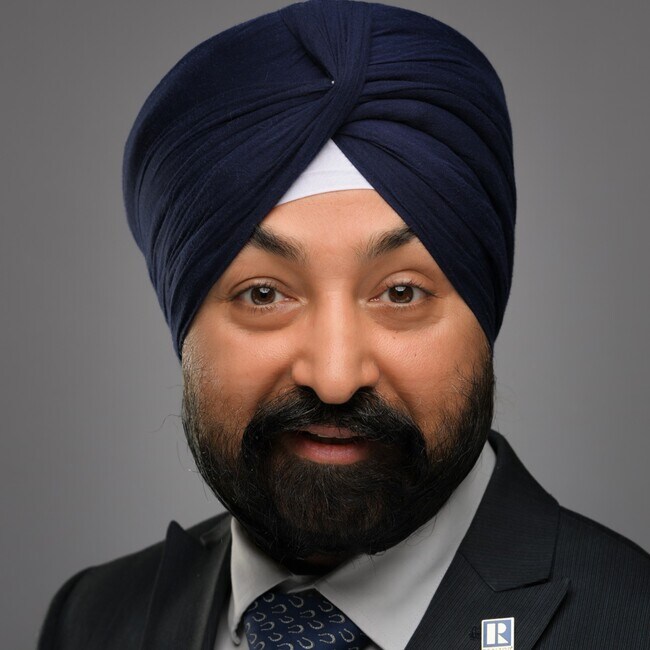 Agent Photo