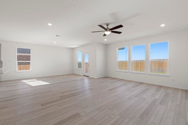 3736 Cerino Ln, Round Rock, TX 78665 - photo 2